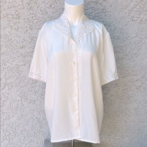Vintage Talbots White Button Down Shirt Lasercut outs Embroidered floral collar